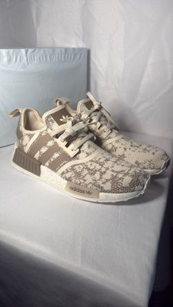 New Adidas NMD R1 Men’s Size 9.5