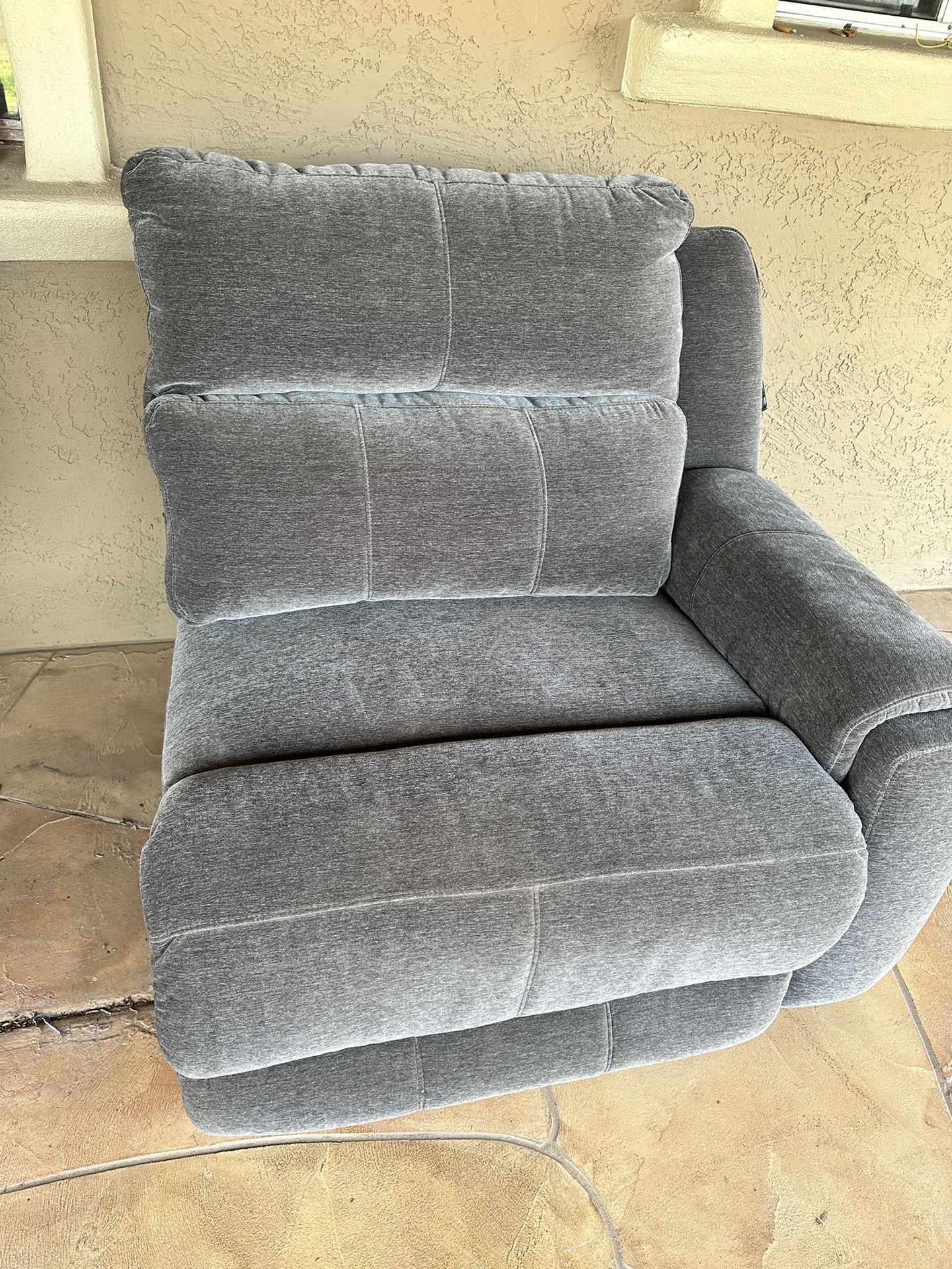 Sectional Couch/Recliner