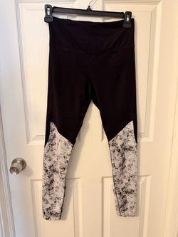 Black and White Marble Print Workout Leggings- M