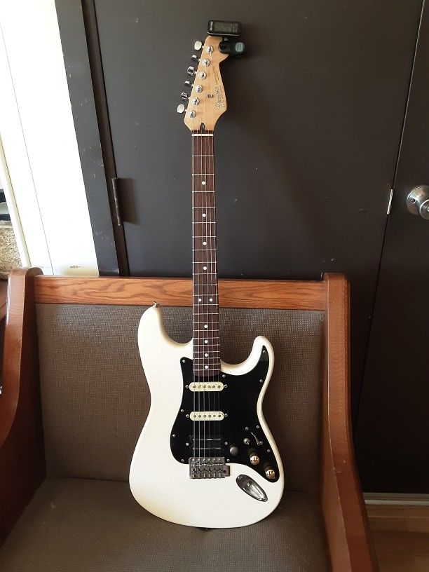 1995 MIM STANDARD STRATOCASTER HSS