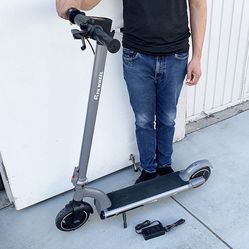 $165 (New in Box) 5th Wheel M1 Electric Foldable Scooter 13.7 Miles Range, 15.5 MPH, 500W Peak Motor, 8” Inner-Support Tires 