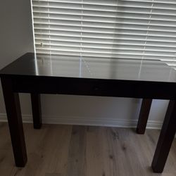 Beautiful Desk FOR SALE!! 