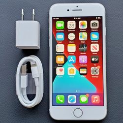 iPhone 8 - UNLOCKED - Like New 