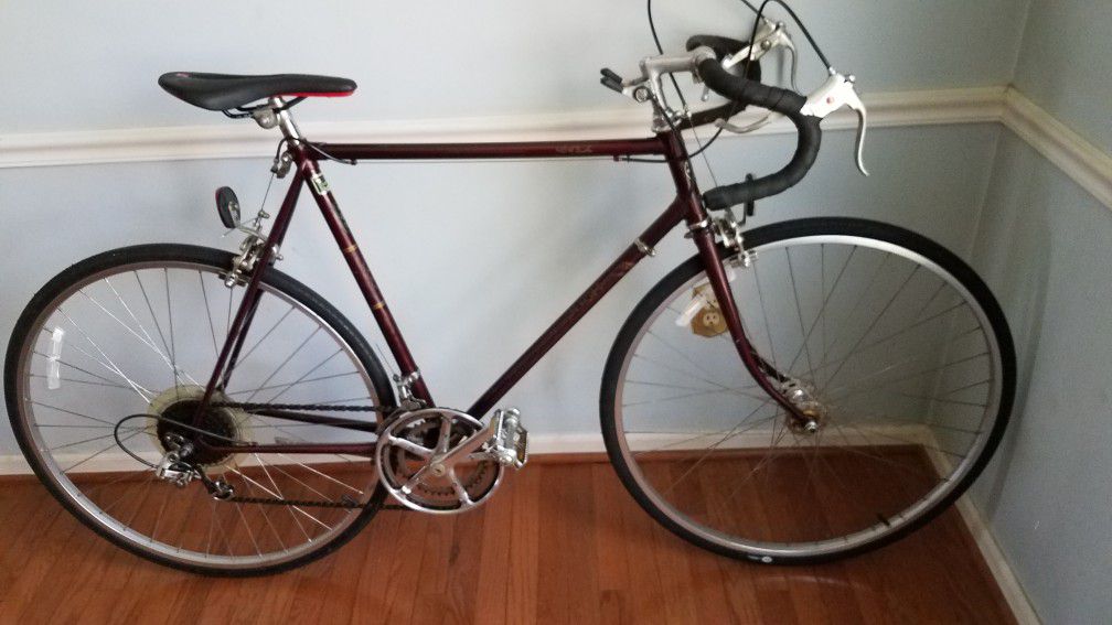 PUCH Road Bike-Excellent Condition