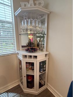 🔥 Turn Any Corner Into Your Favorite Bar! 🔥 ¡Convierte Cualquier Esquina en Tu Bar Favorito!