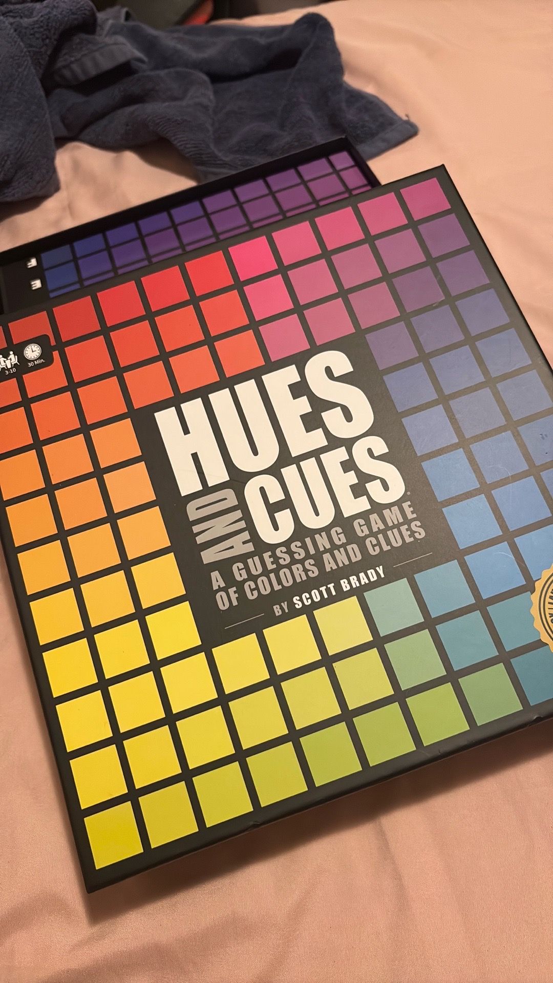 hues and cues board game 10$