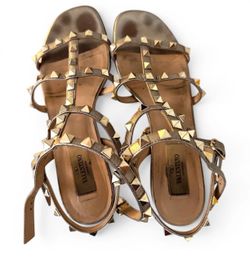 Valentino Sandals in 7.5