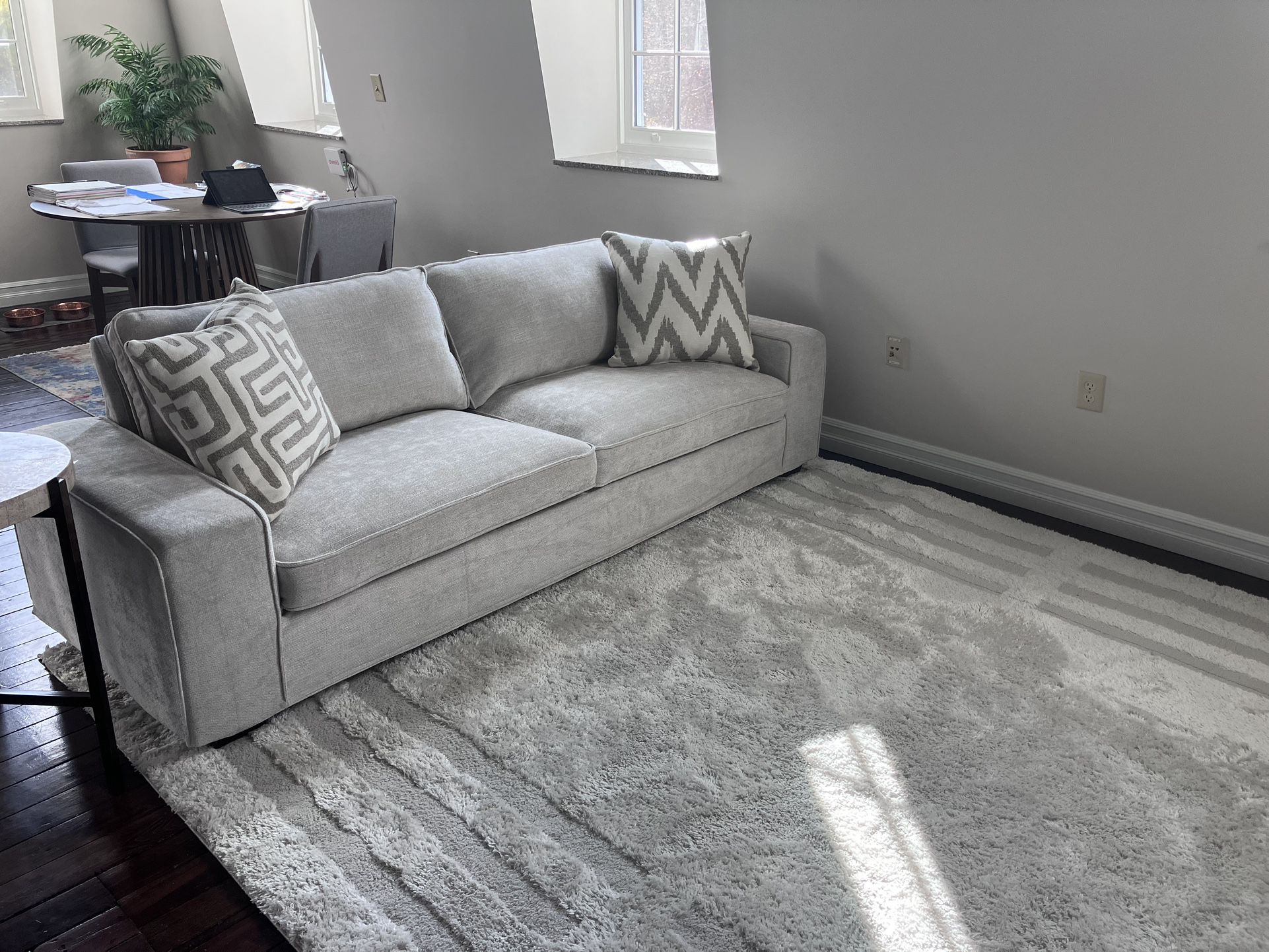 Modern Sofa -NEW