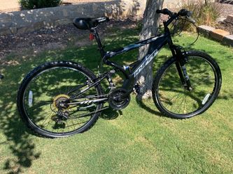 26” Mountain Bike Excellent Condition!!