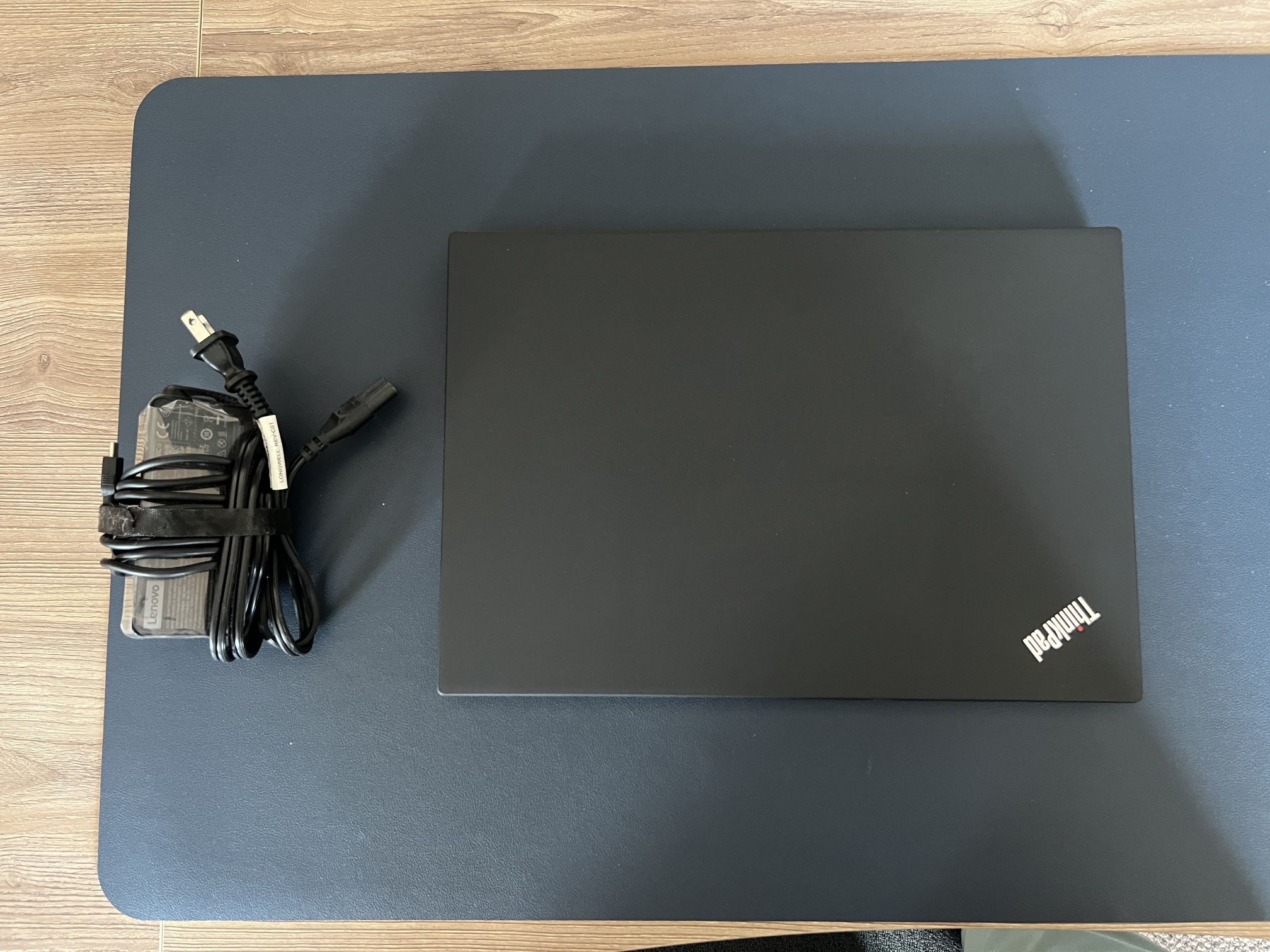 Practically NEW - ThinkPad T14 Gen 2 - AMD Ryzen 7 PRO 5850U, 32gb ram, 512gb NVME SSD + Extra 🔋