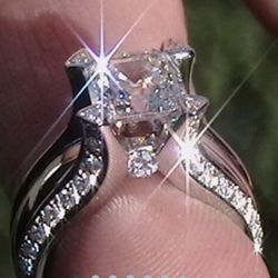 New Sterling Silver Sapphire Ring