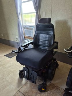 Power wheelchair
