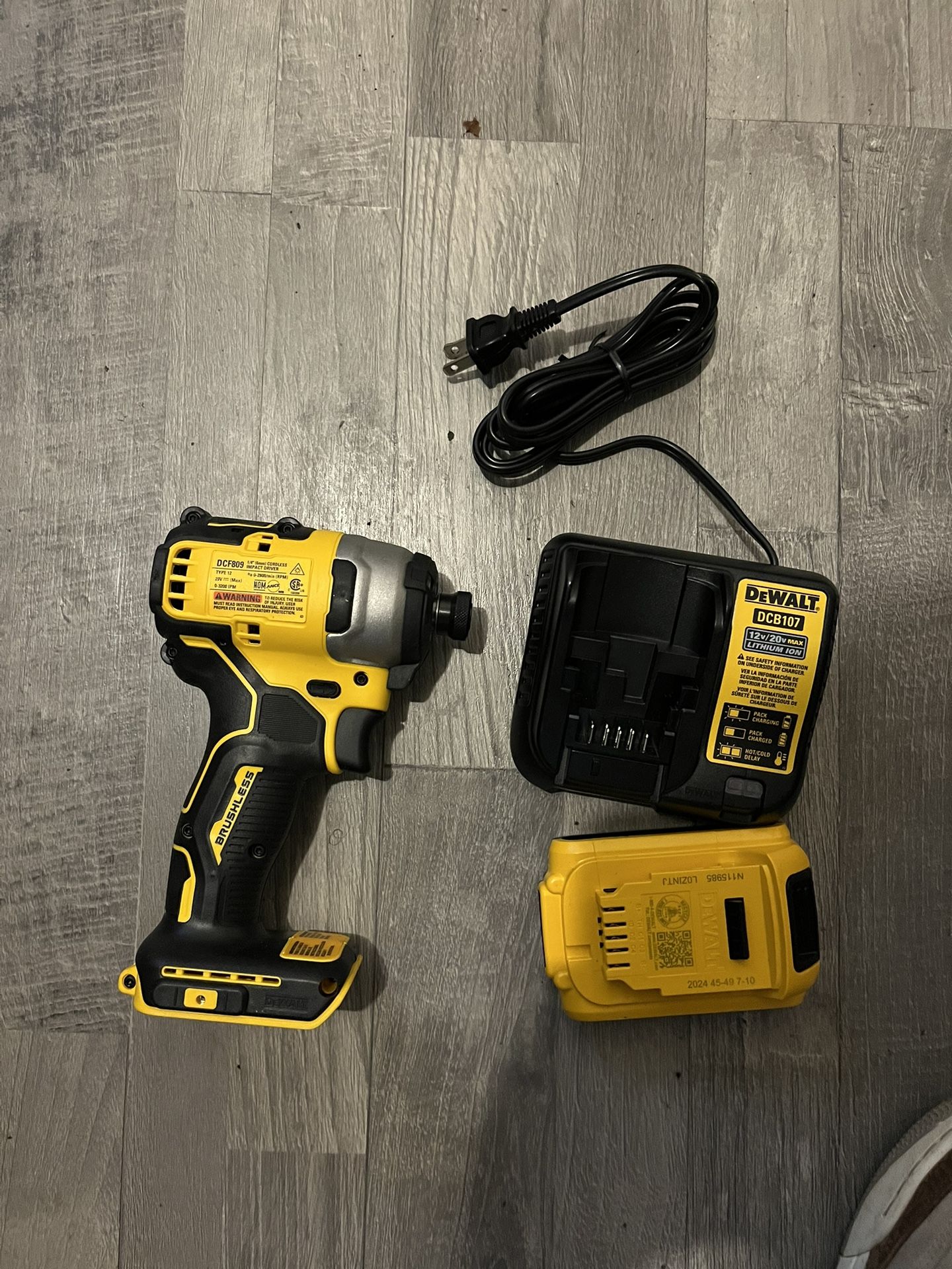Dewalt Drill 20v