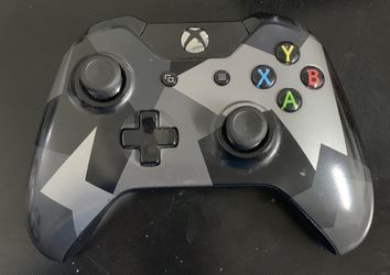 XBOX ONE CONTROLLER