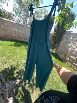 Women’s outfit