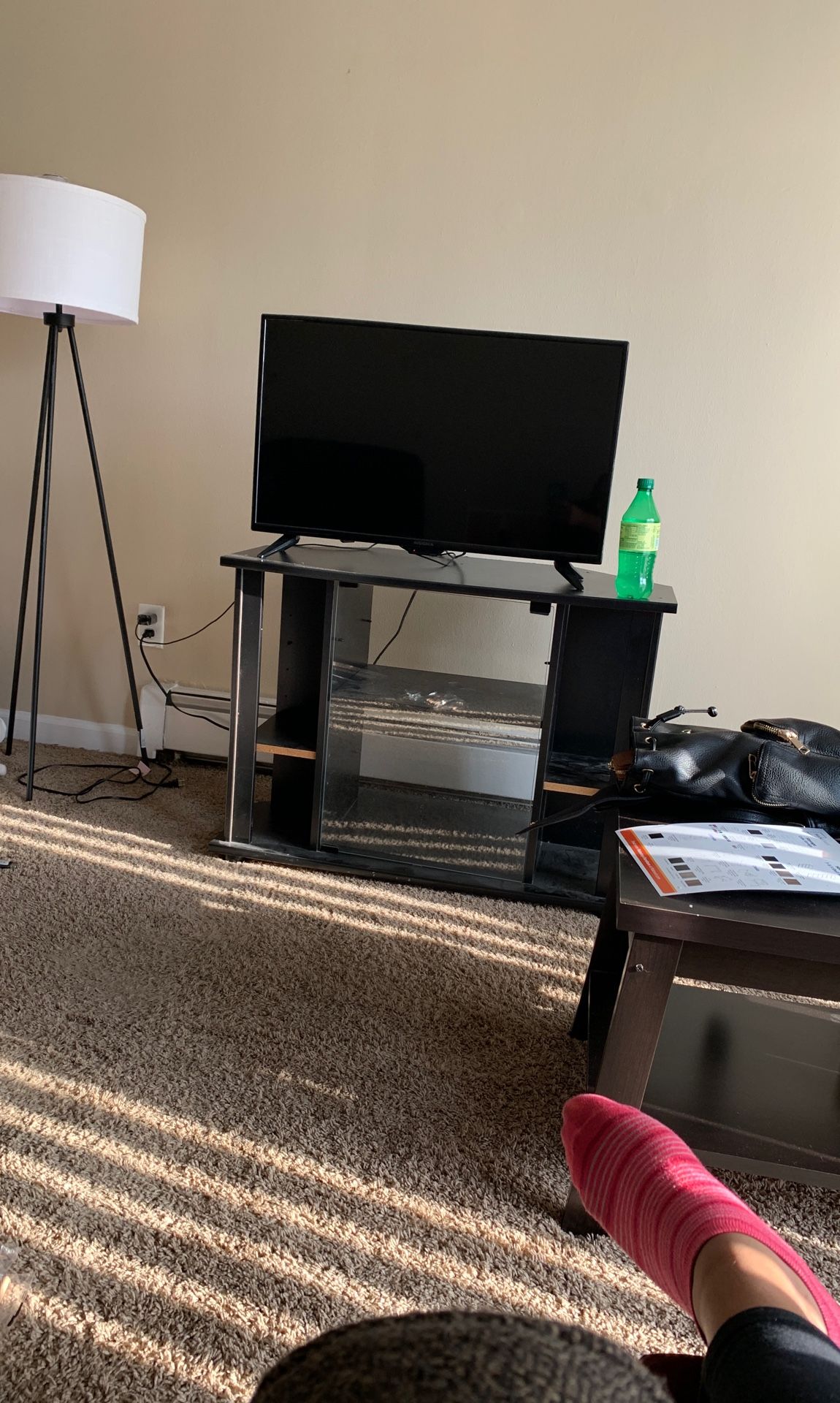 Tv stand