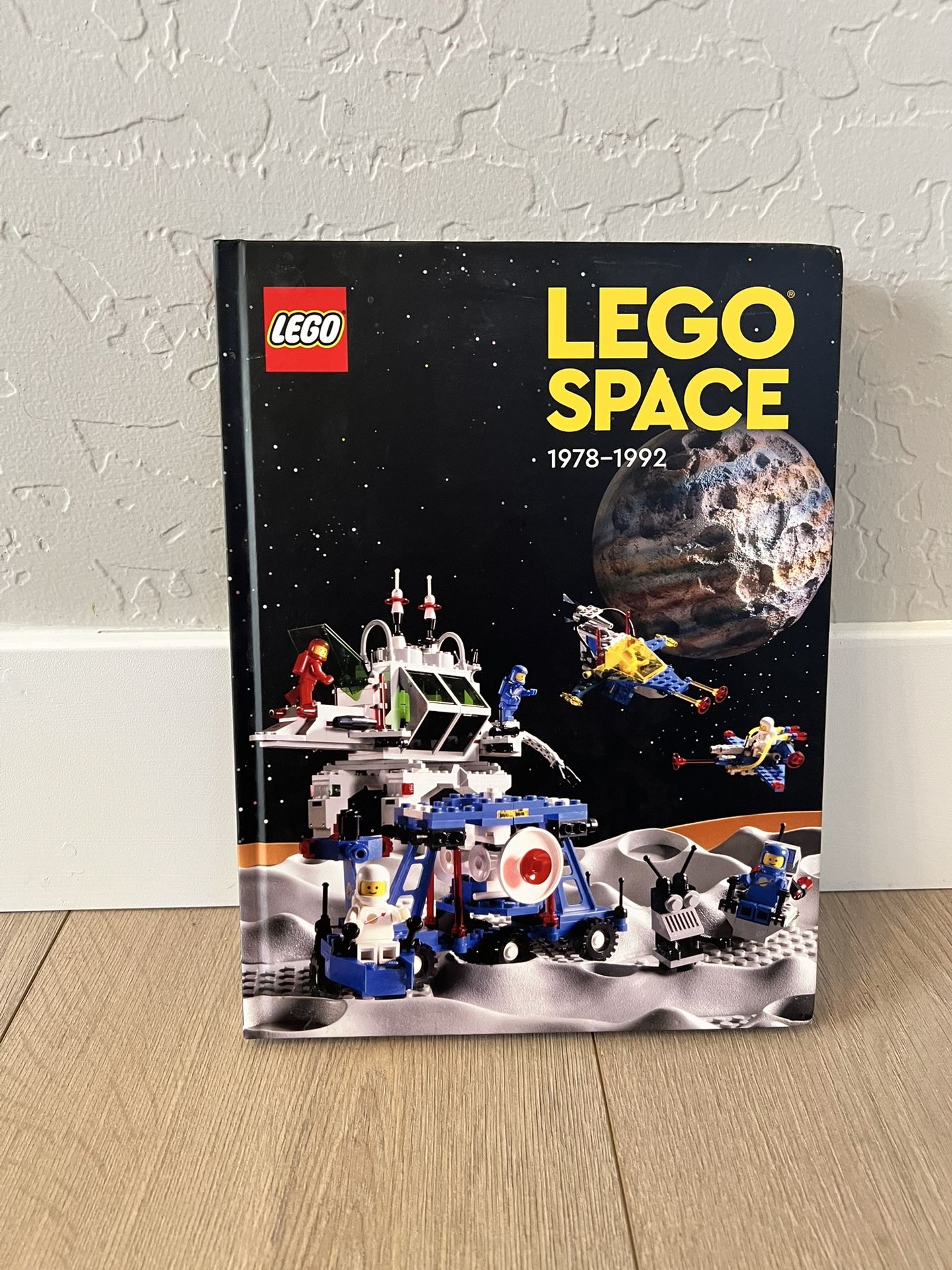 BRAND NEW- LEGO Space 1978-1992 Book- Hardcover