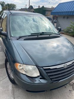 2006 Chrysler Town & Country
