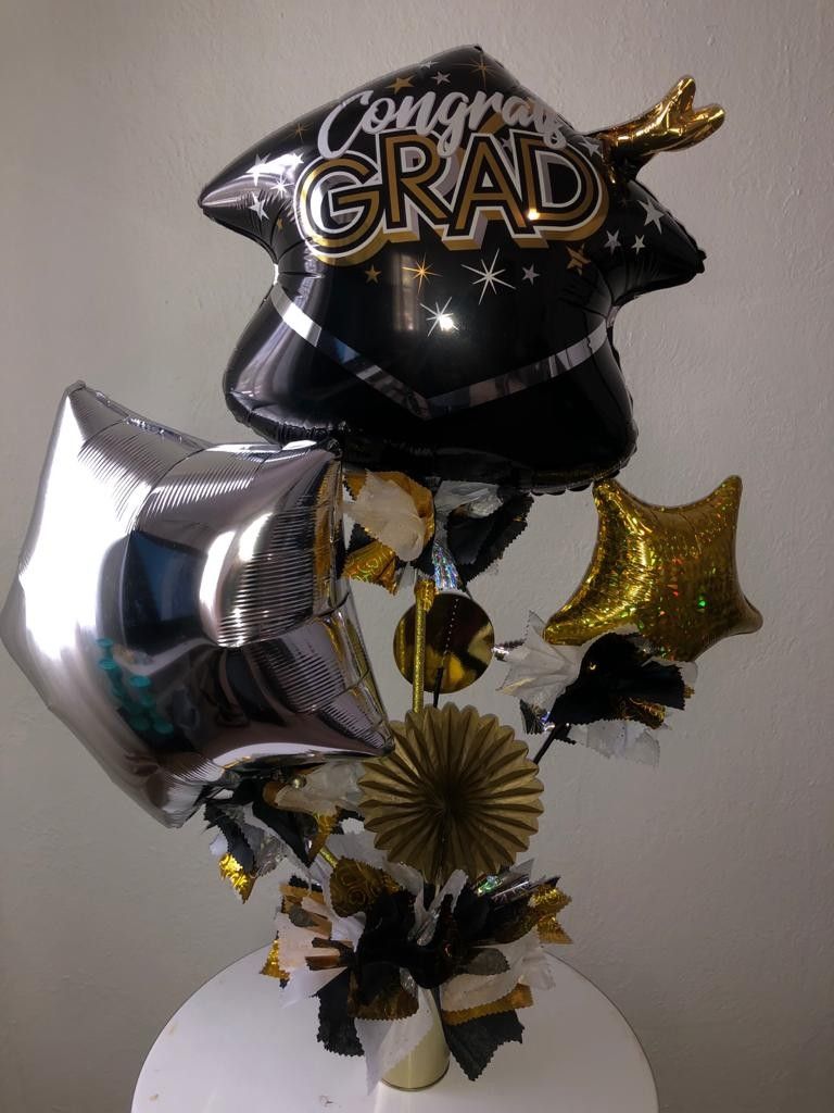 Graduation balloon arrangement!