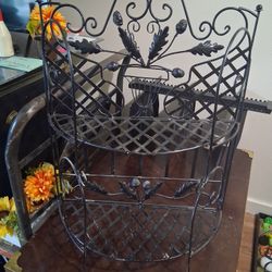 Flower/plant Holder or a Wallmount 