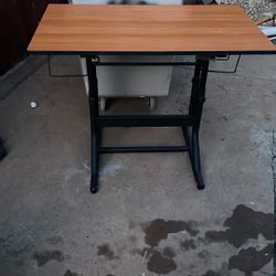 Good Work Table 
