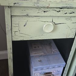 Set of 2 Green End Tables