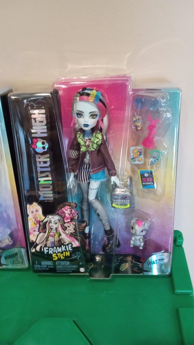 Monster High Dolls 