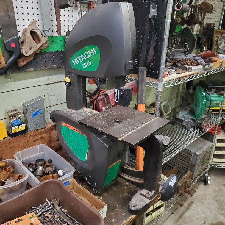 Hitachi Bench Top Bandsaw