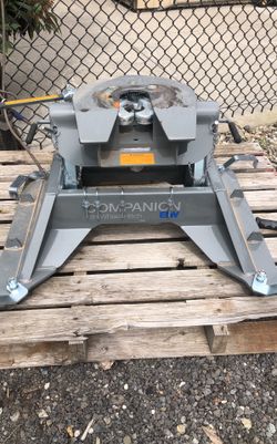 B&W 5th Wheel Hitch