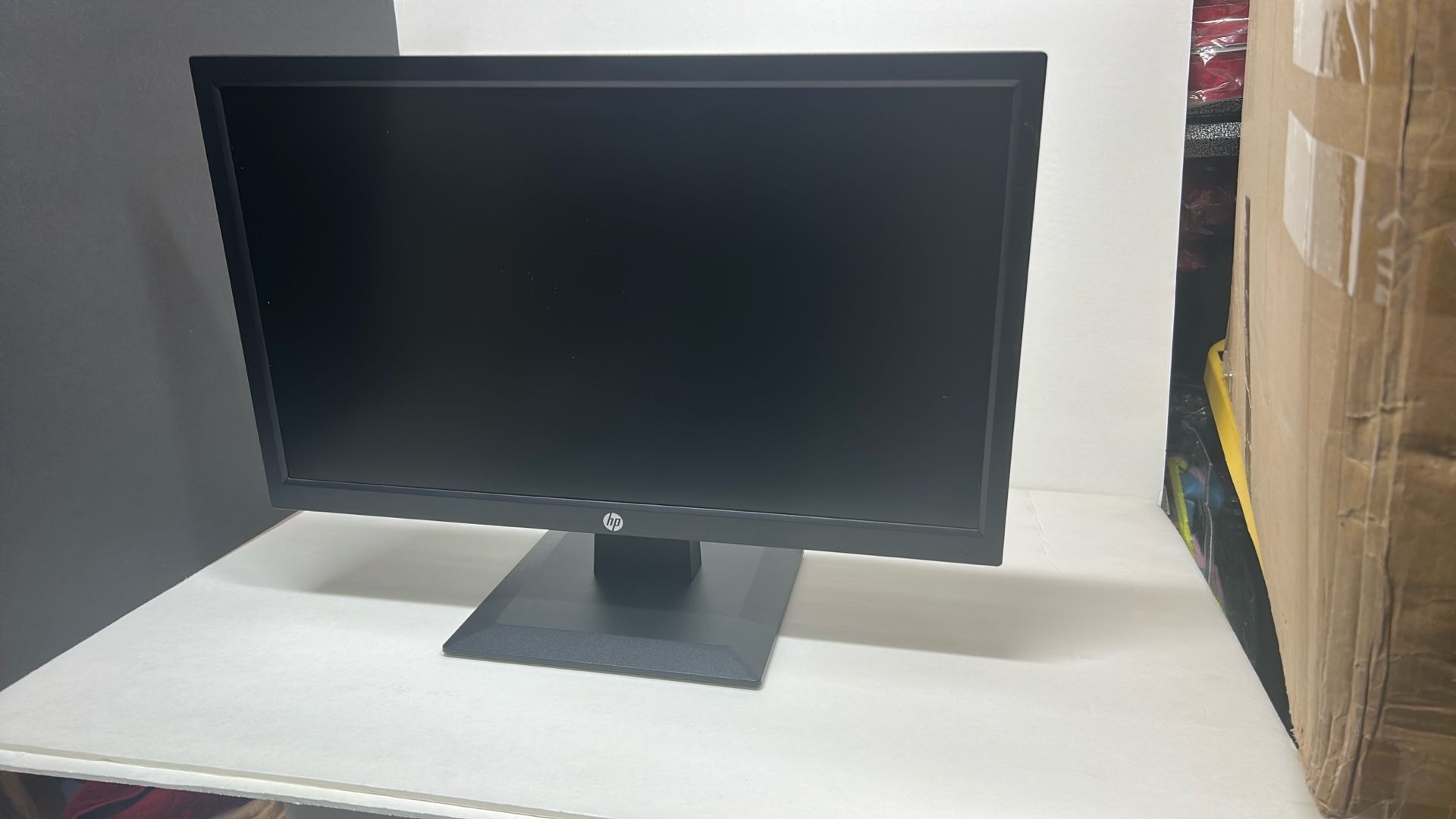 HP P204 19.5 Inch LEDMonitor