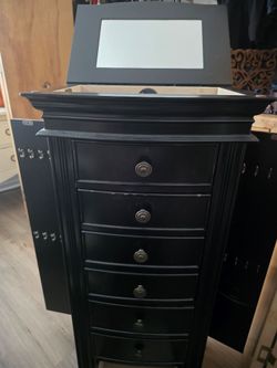 Hives and Honey Jewelry Chest