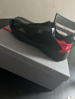 Prada runners