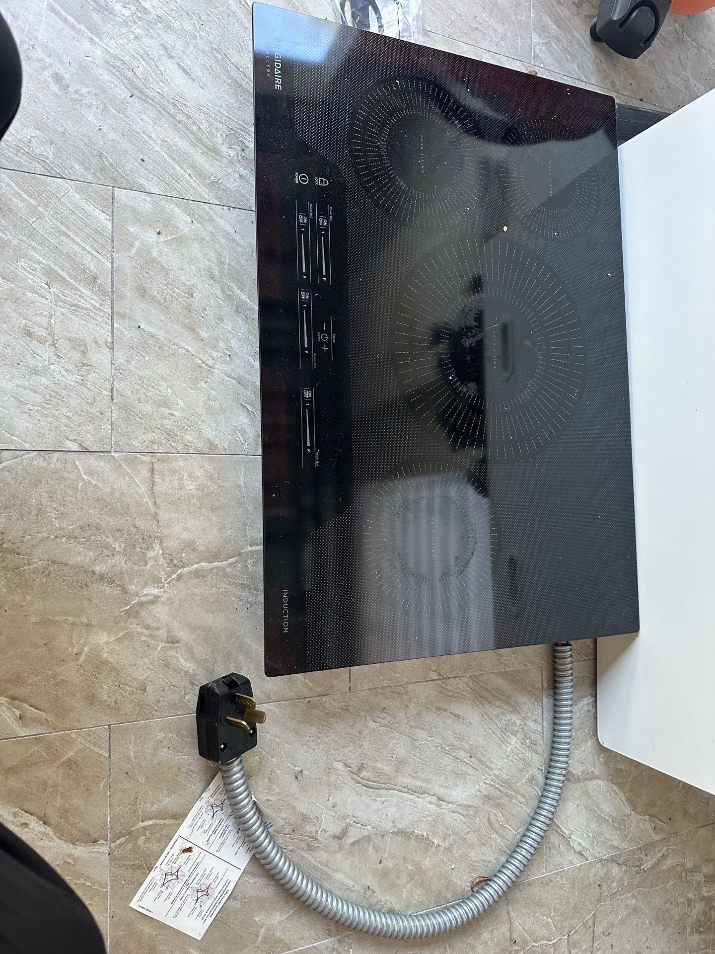 4 Burner Induction Cooktop Glass Stove Top – Works Great