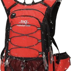 Mubasel Gear Insulated Hydration Backpack Pack with 2L BPA Free Bladder - Keeps Liquid Cool up to 4 Hours – for Running, Hiking, Cycling, Camping