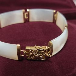 14K Yellow Gold Mother of Pearl Bracelet