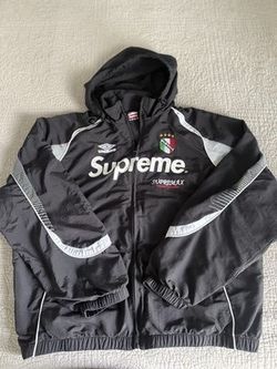 Supreme hoodie size L
