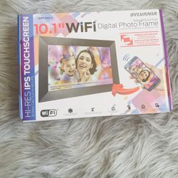 SYLVANIA 10" Wi-Fi Digital Picture Frame