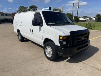 2011 Ford E350
