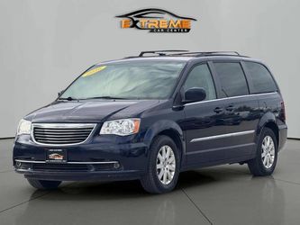 2016 Chrysler Town & Country