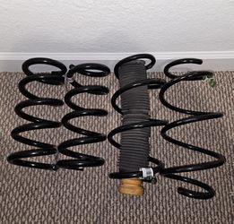 2022 ford mustang Ecoboost OEM springs muelles