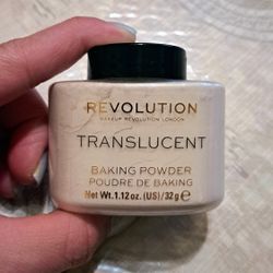 Makeup Revolution Translucent Baking Powder - White Container with Black Cap