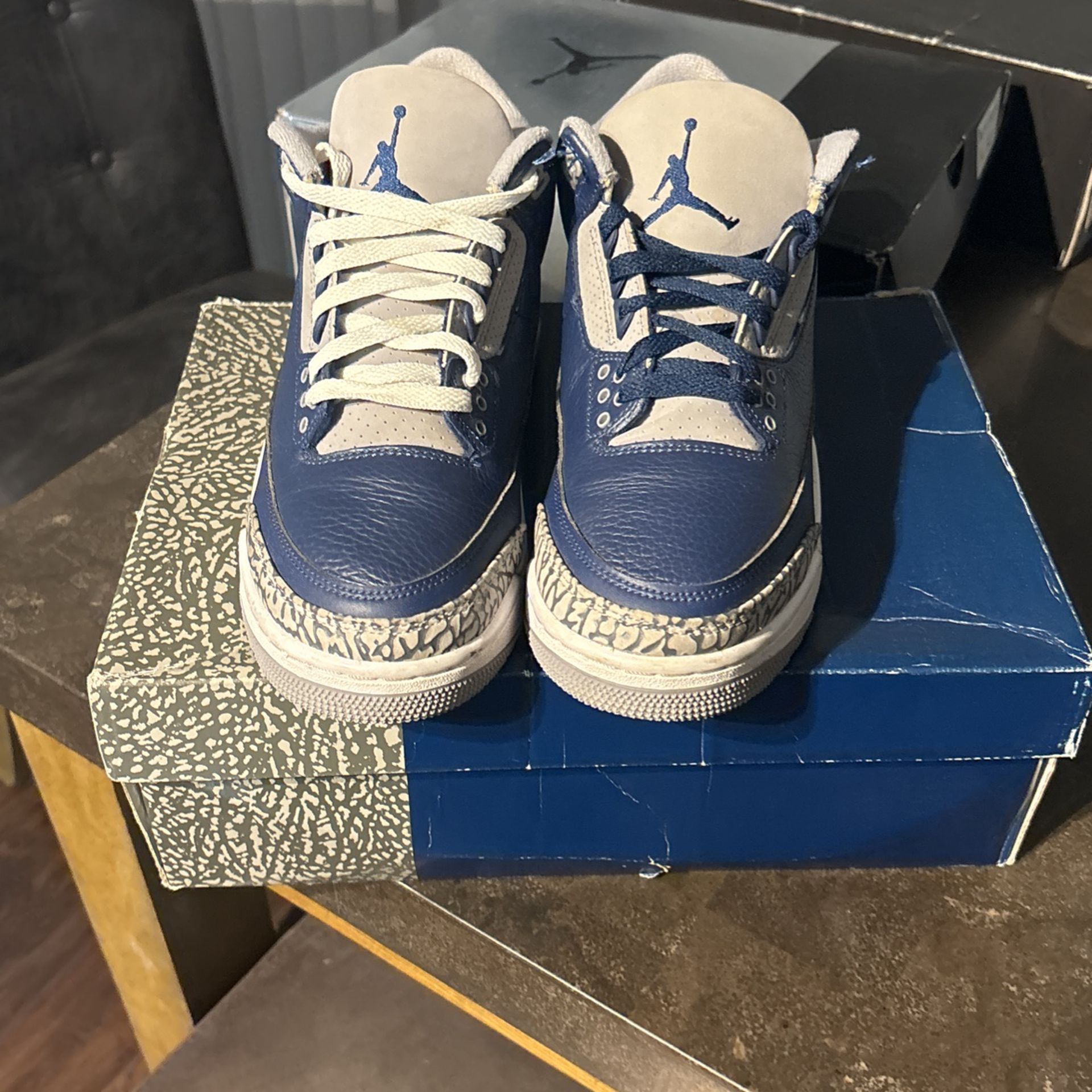 Air Jordan Retro 3 Georgetown 