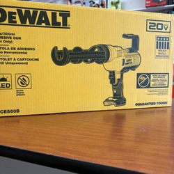 DeWalt New 10oz Adhesive Gun
