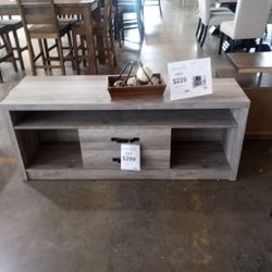 Extra Large Tv Stand With Drawers 
