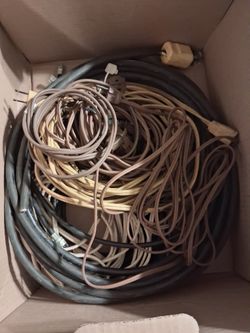 Box Of Assorted Cables & Wires