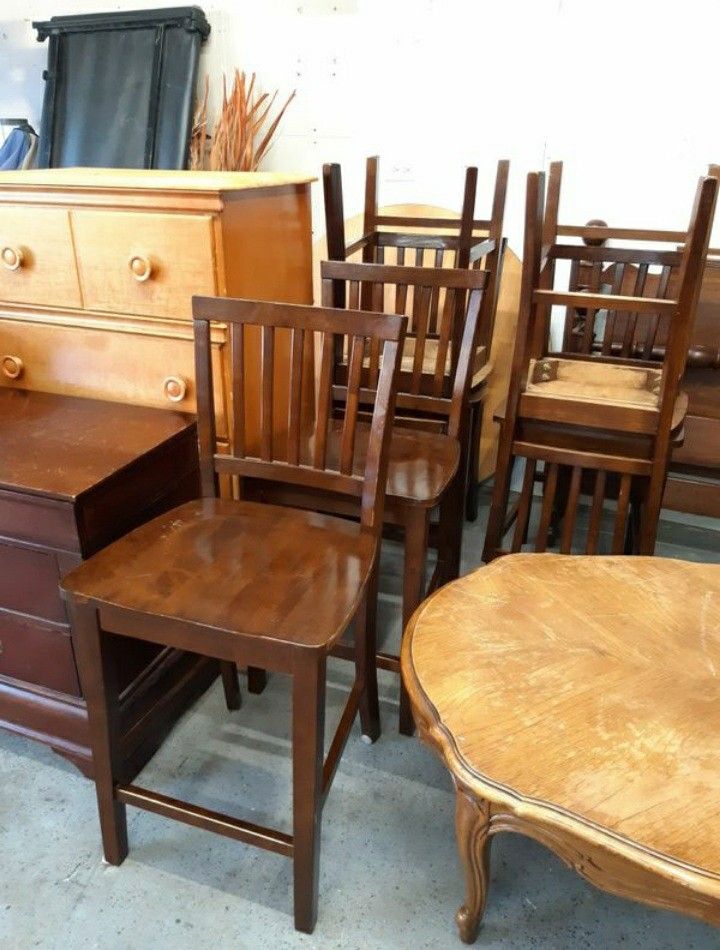 4 Counter Height Solid Wood Chairs! Price is for all 4 will not separate