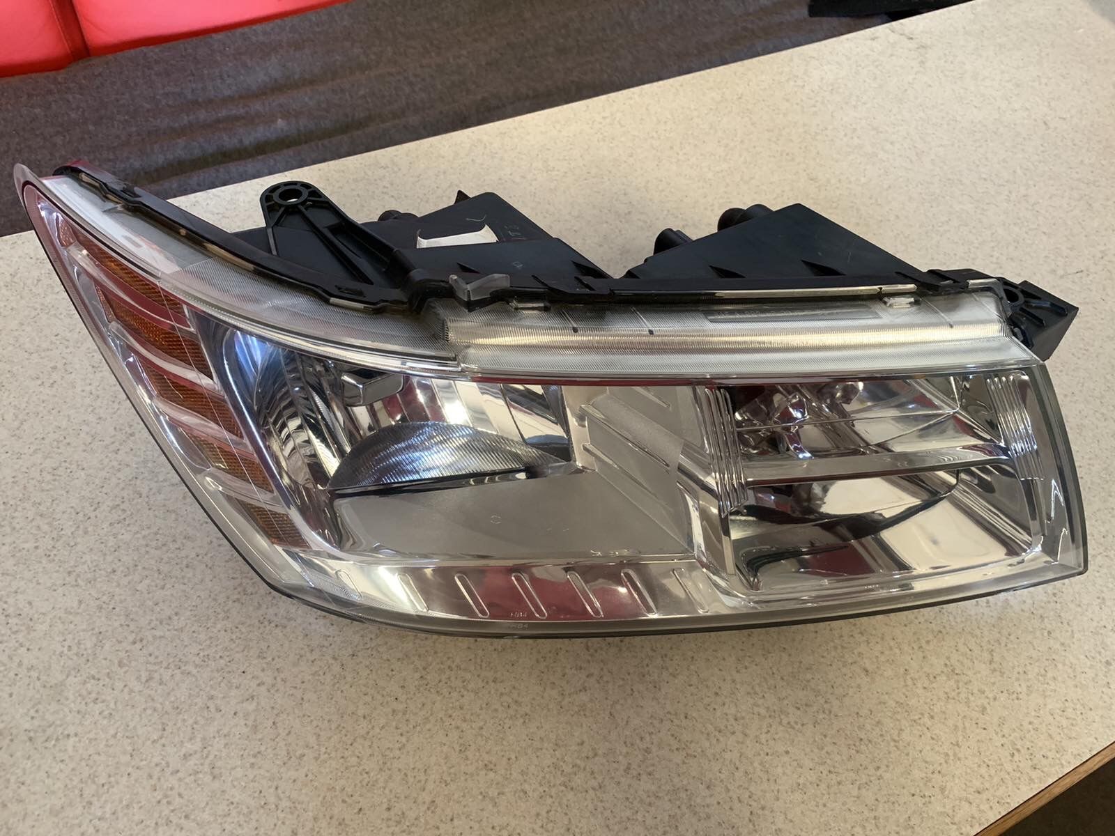 2010 Dodge Journey Right Headlight Assembly