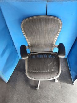$350 firm, Yes, it's available, Herman Miller Aeron  ergonomic chair, Size C, no rips, cylinder works, scroll wheels, refurb price $800