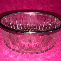 Vintage Arcoroc France 8” x 3” Starburst Serving Bowl Silver Rim FLAWLESS!