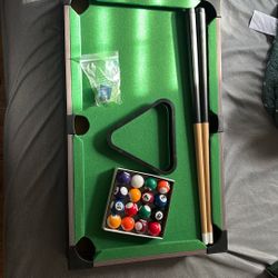 Mini Pool Table 